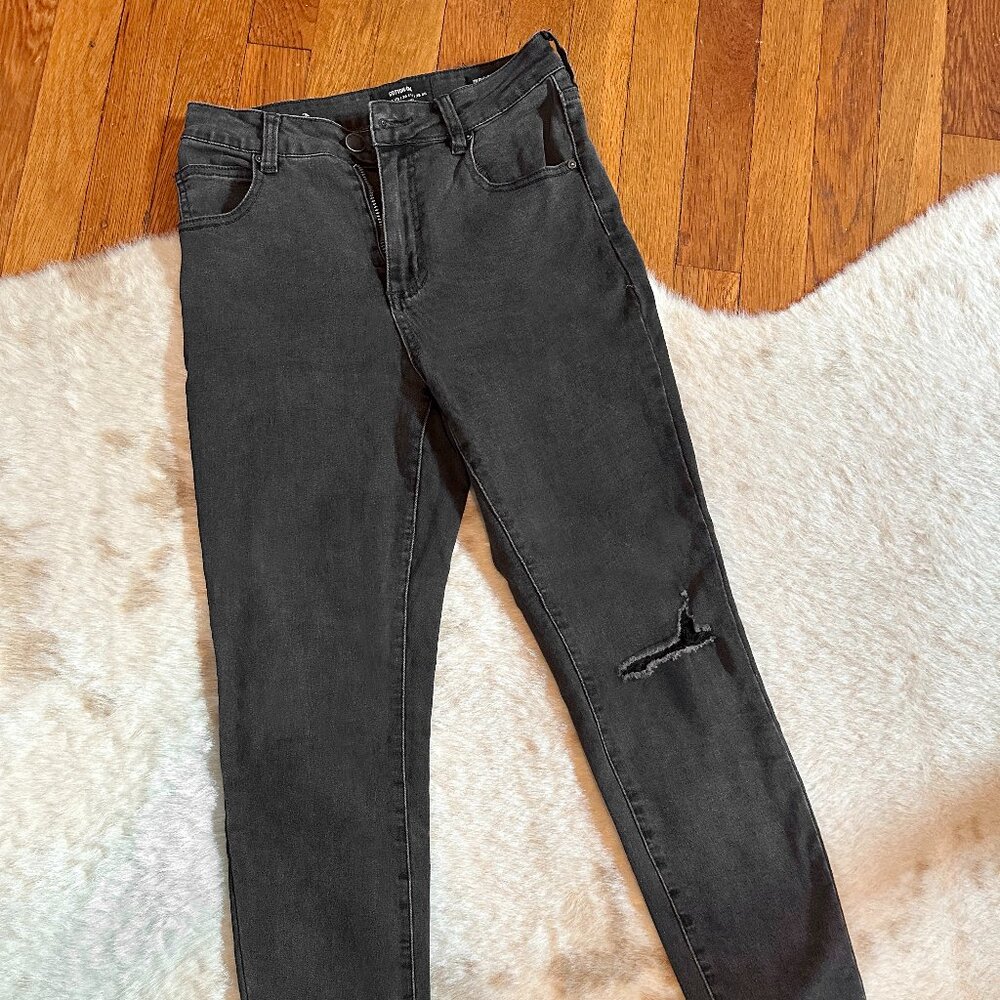 Black Ripped Skinny Jeans